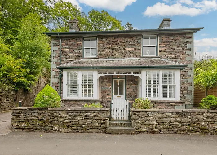 Rockwood- Grasmere Family Cottage With Hot Tub